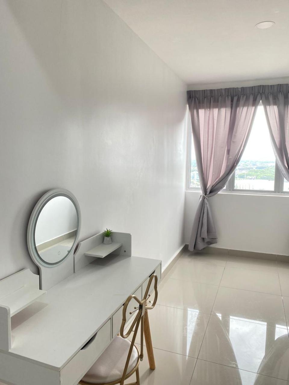 休闲民宿 Leisure Homestay @The Venus Sitiawan Kampong Lumut Kiri ภายนอก รูปภาพ